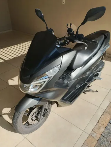 Honda PCX 150/DLX 2016