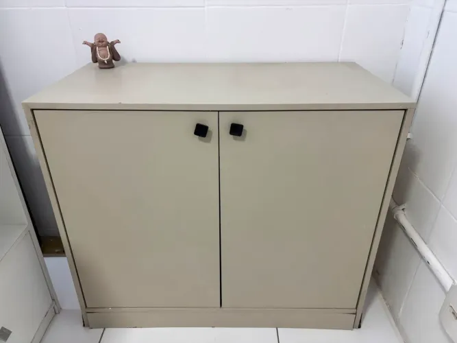 armário 2 portas escritório