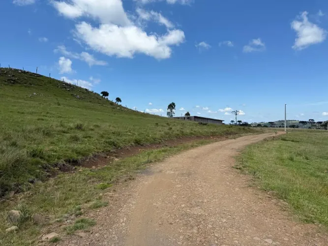 Terreno com ótimo acesso, energia elétrica instalada e desconto de 15% à vista