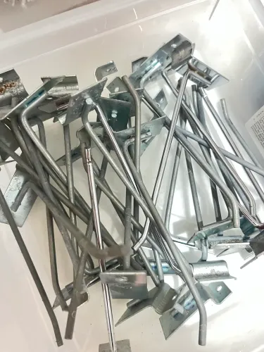 Ganchos para canaletas