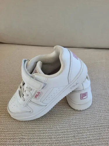 Tênis Infantil FILA Branco e Rosa - Tam. 31