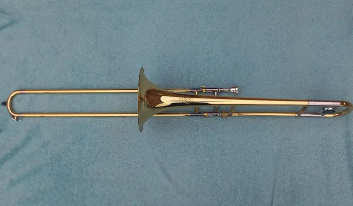Trombone de vara Eagle TV600