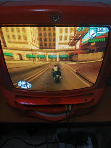 Tv relâmpago mcqueem