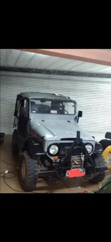 Toyota Band.Jipe Capota de Lona Diesel 1965