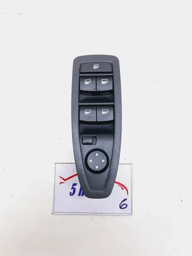 Comando Vidro Dianteiro Esquerdo Bmw 125 2.0 Aut Turbo 2013 