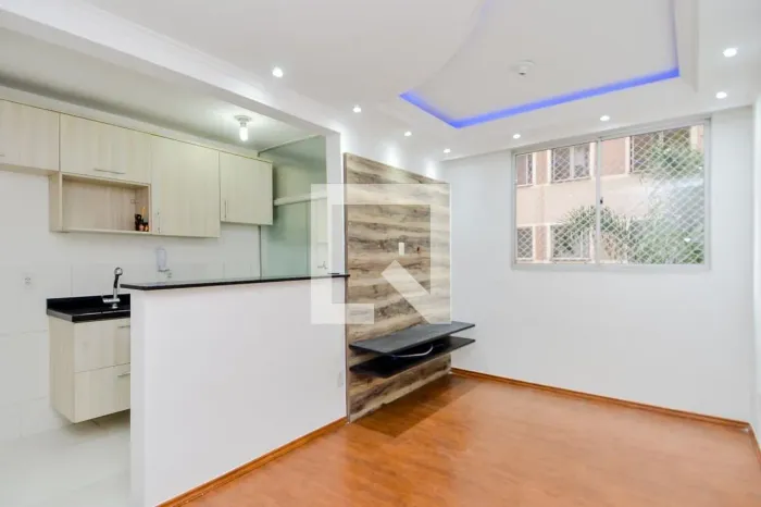 Apartamento à Venda - Jardim Maia, 2 Quartos, 42 m2