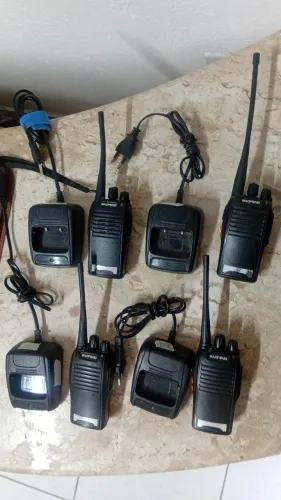 Lote de rádios PX da marca Baofeng