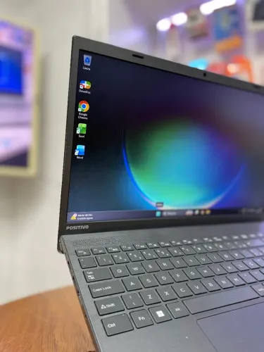 Notebook Positivo Motion 15.6" | 4GB RAM | 128GB SSD | Windows 11 | Ótimo Estado