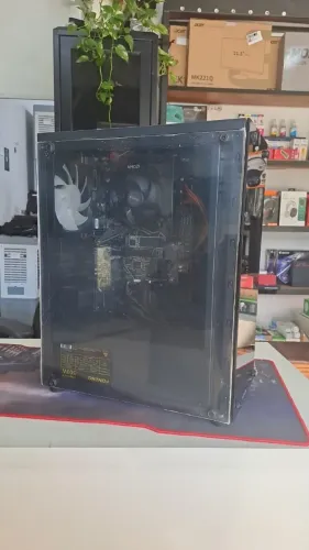 PC Gamer AMD Ryzen 5 5600G, 8GB, SSD 250GB