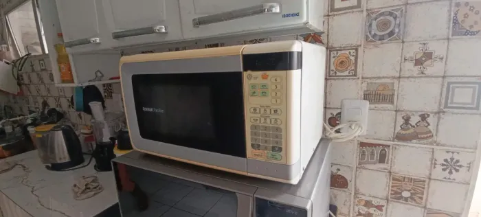 Microondas 20 litros Consul com garantia