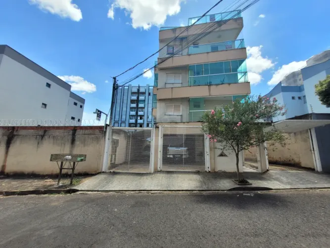 Cobertura para locação no bairro Patrimônio