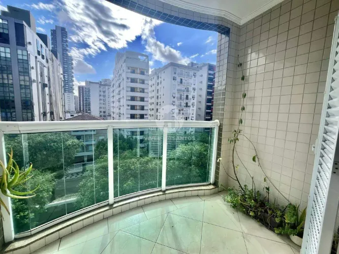 Apartamento 3 Dormitórios, Suíte, Sala 3 Ambientes e Vaga Demarcada a 100 Metros da Praia