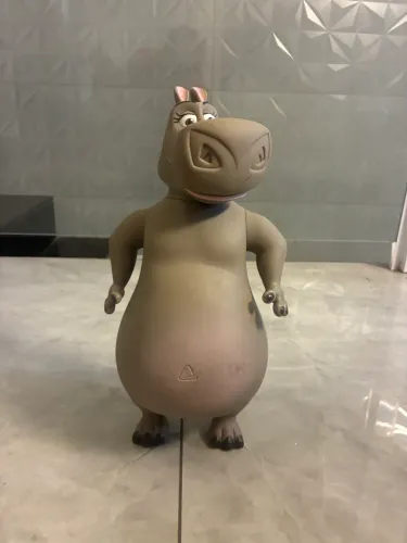 Boneco Glória - hipopótamo do Madagascar