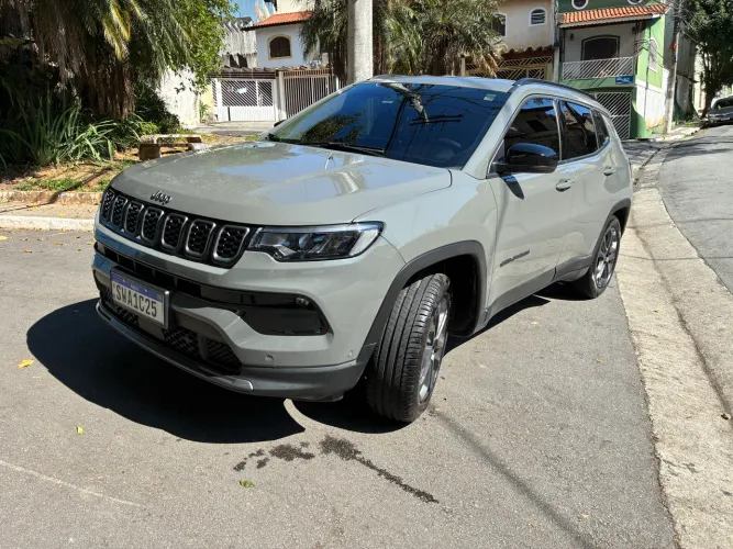Jeep Compass LON Nig. Eagle 2.0 4X2 Flex Aut. 2025