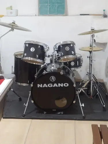Bateria acústica Nagano