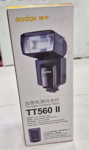 Flash Speedlight Godox TT560 II com Rádio Flash Integrado 