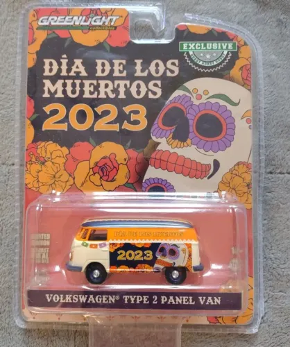 Volkswagen Type 2 Panel Van Dia de Los Muertos 2023 - Greenlight