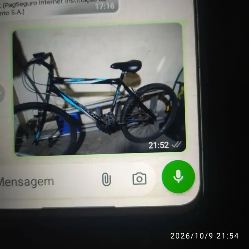 Vende-se bicicleta por 300 falar com *