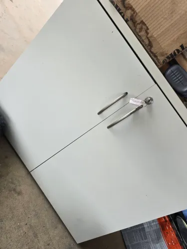 Armário escritório 2 portas