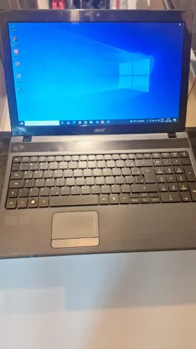 Notebook Acer Aspire 5733 Core i3