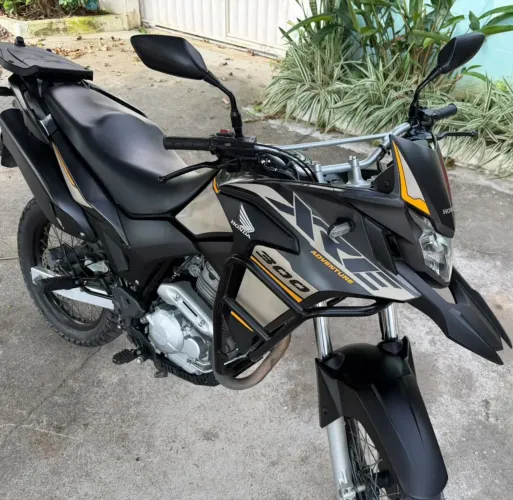XRE 300 ADVENTURE
