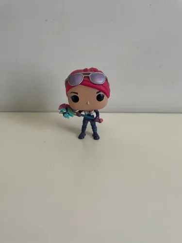 Funko Pop Fortnite Bombardeira Estelar