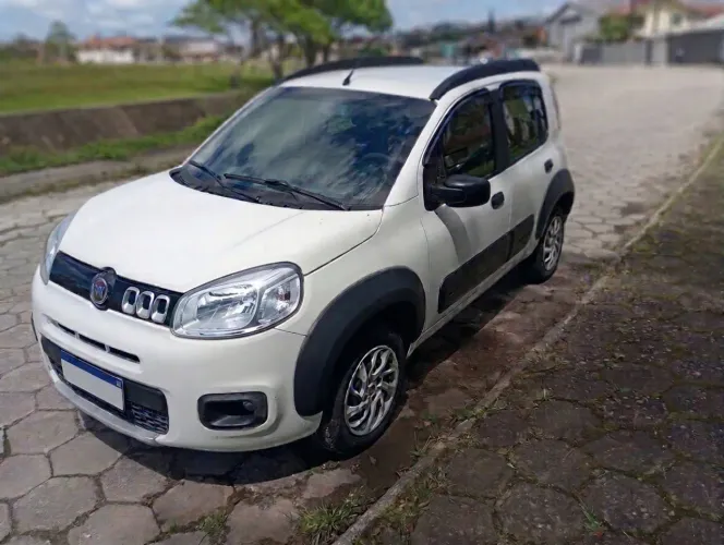 Fiat Uno WAY Celeb. 1.0 EVO Fire Flex 8V 5P 2016