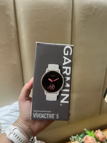 Vendo Garmin vivoactive 5 (2 semanas de uso)
