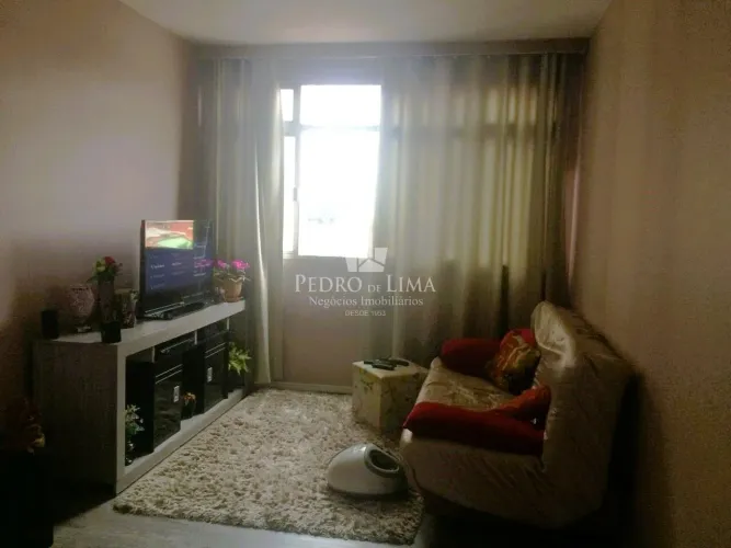 Condomínio Itaimbé. Apartamento 2 quartos, 2 banheiros, 1 vaga no Tatuapé.