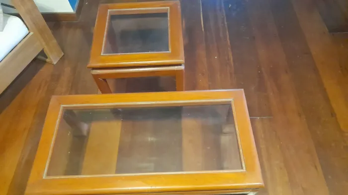 Mesa de centro e lateral