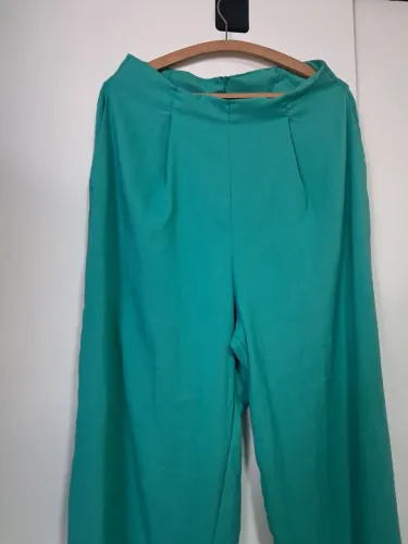 Calça feminina