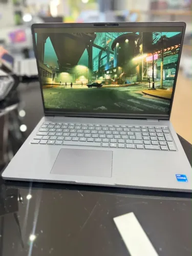 DELL PRO 16- 16RAM SSD 477GB NVMe numérico ? - Bateria longa - ?i5 - ?13 Th