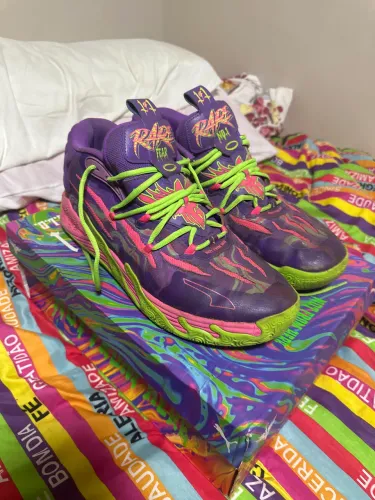 TENIS MB.03 ?TOXIC? LAMELO BALL