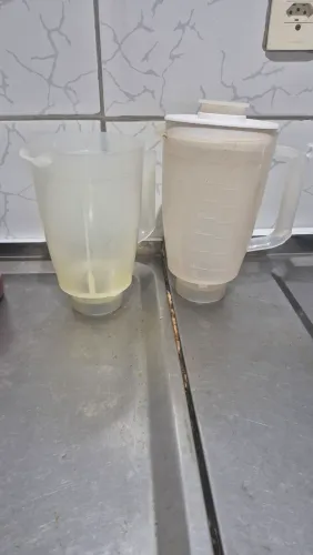 Vendo 2 copo do liquidificador walita original 