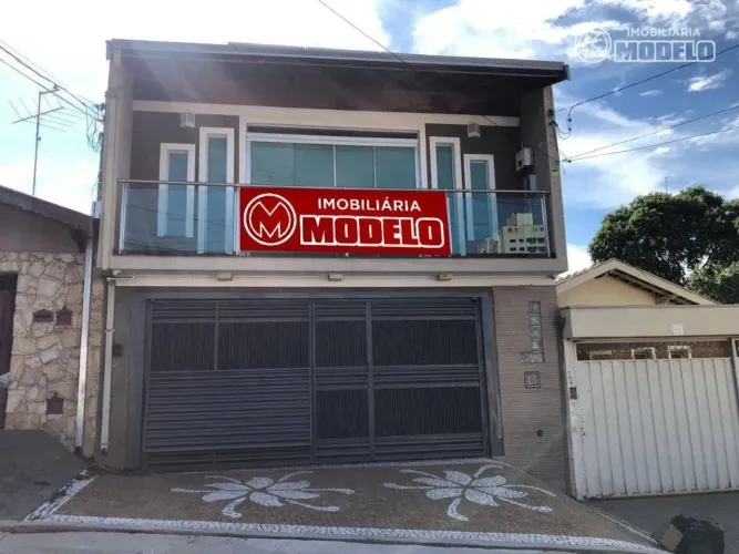 Casa com 3 dormitórios para alugar, 200 m² por R$ 5.000,00/mês - Vila Rezende - Piracicaba