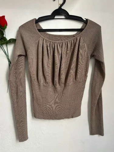 blusa dazy manga longa marrom p