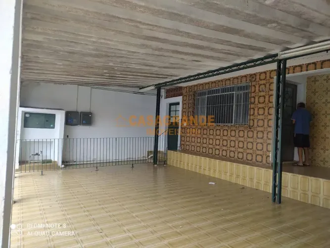 Casa para venda tem 120 metros quadrados com 2 quartos + Edicula Completa no Jardim Ismeni