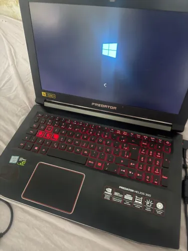 Notebook Gamer Acer Predator Helios 300 i7 7700HQ | GTX 1060 6GB | 32GB RAM | SSD 480GB