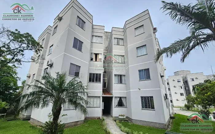 Apartamento 02 quartos próximo a supermercado com móveis planejados