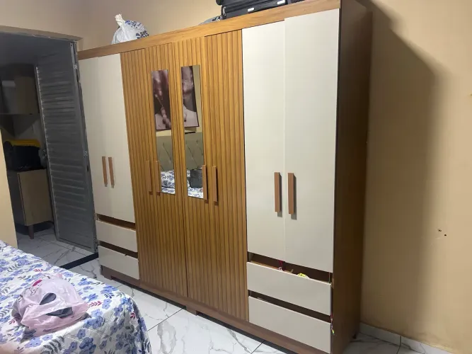 Guarda roupa