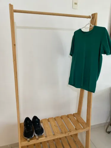Expositor de Roupas e Calçados