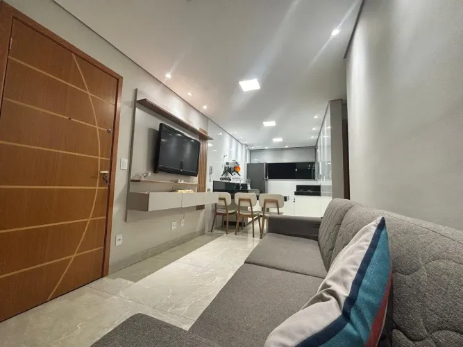 APARTAMENTO DUPLEX, 3 QUARTOS, B. SANTA MÔNICA