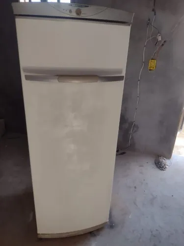 Freezer Brastemp 280 L frosfre gelo seco