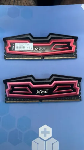 16GB XPG DDR4 Led Vermelho