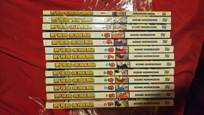 My hero academia vol. 1 ao 12 e My hero academia smash