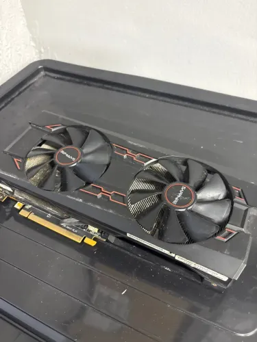 SAPPHIRE PULSE RADEON RX VEGA 56 8GB HBM2 ? COM DEFEITO / PEÇAS