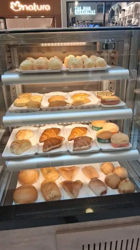Atendente Cafeteria Shopping Curitiba