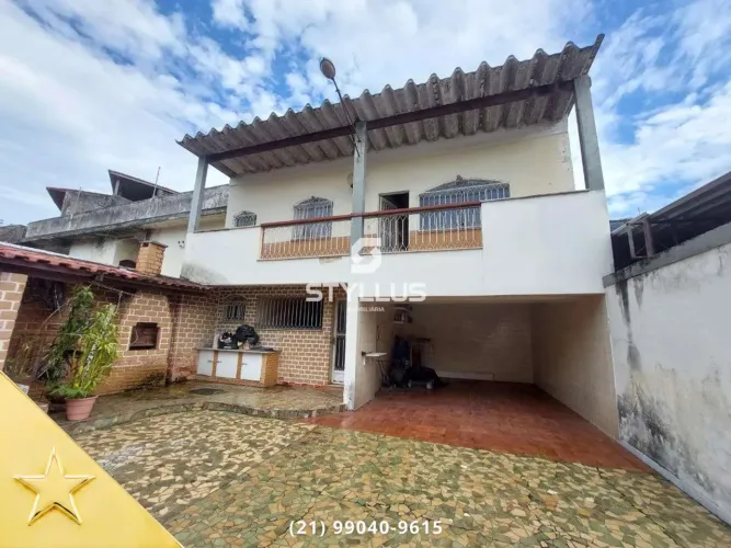 Duas Casas Geminadas em Terreno Amplo no Engenho de Dentro! M56A