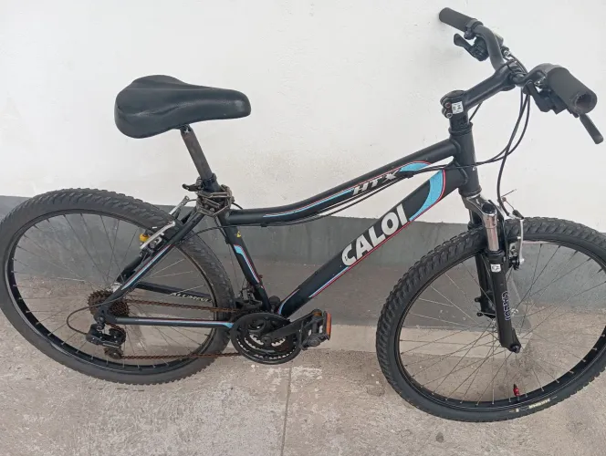 Vendo bicicleta Caloi aro 26 