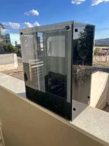Gabinete Rise Mode Vidro Temperado com fans Rgb